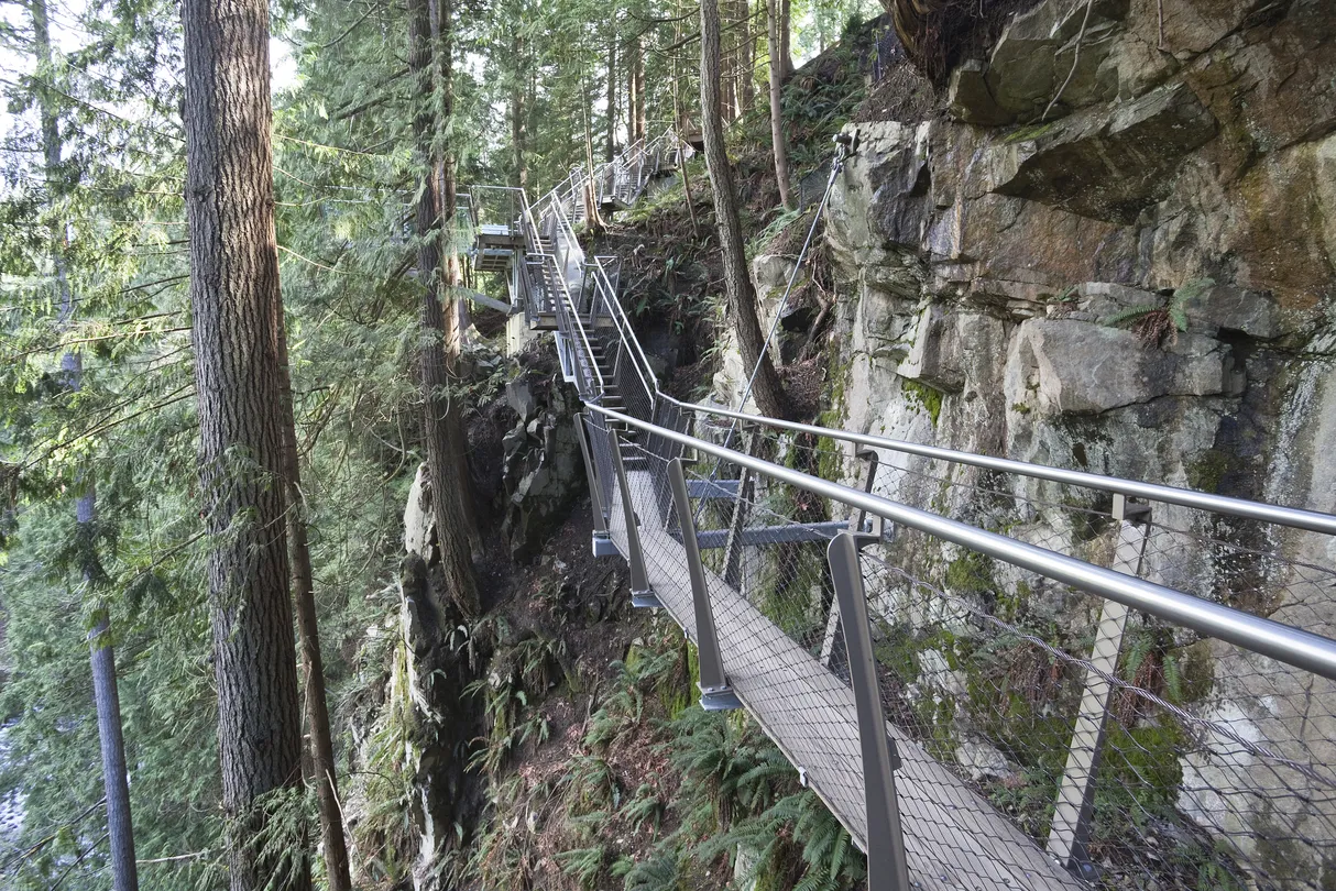 5_Cliffwalk