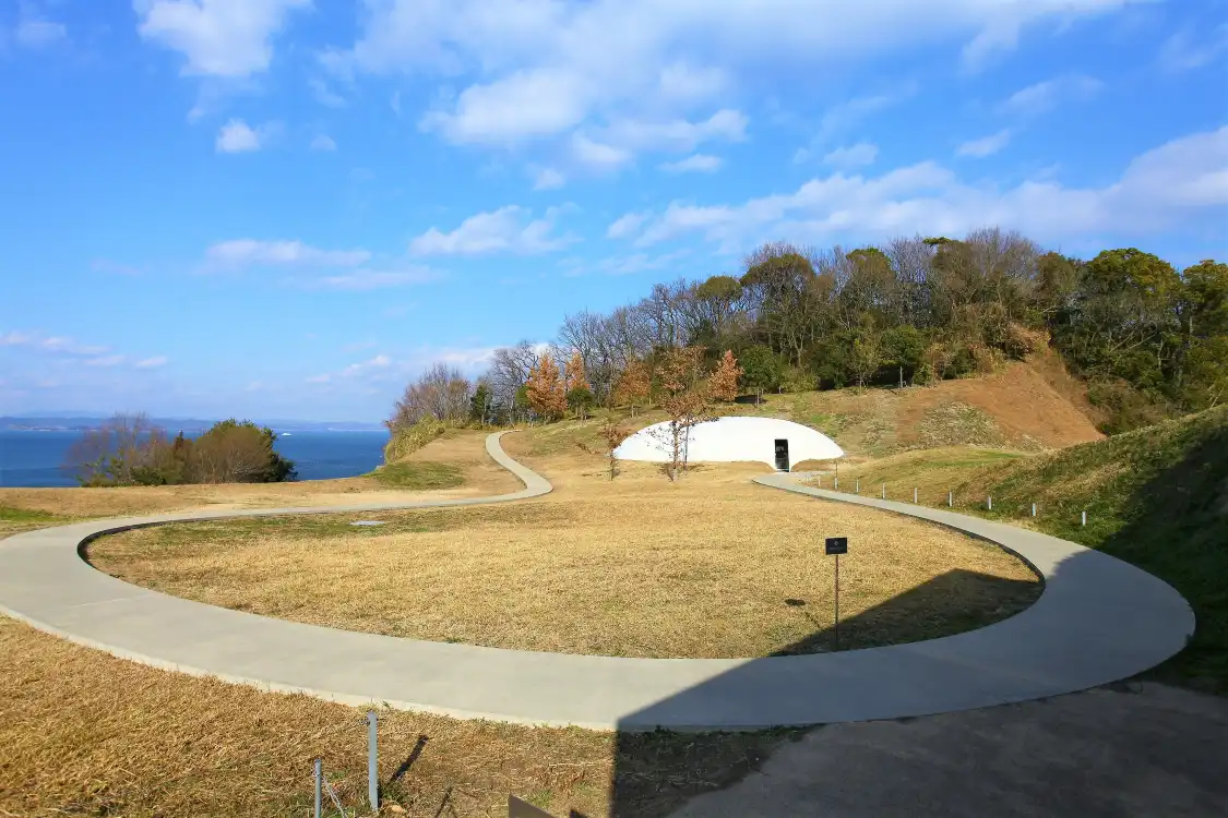 Отели рядом с достопримечательностью «Teshima Art Museum»