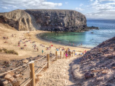 vuelos a Lanzarote desde Basra