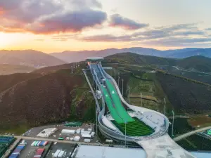 SNOW RUYI SKI RESORT