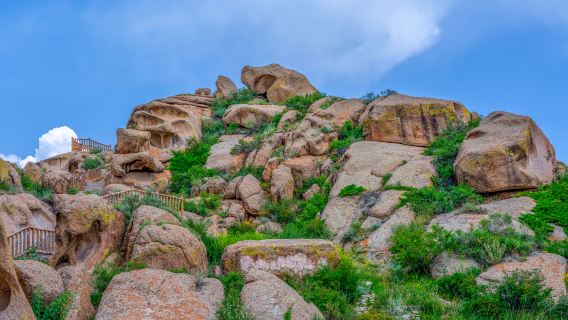 The Valleys of Exotic Rocks