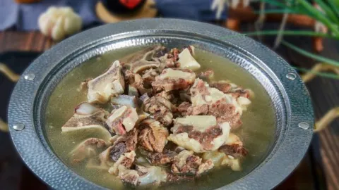 阿拐牛肉·安吉土菜(世贸大厦店) in Anji