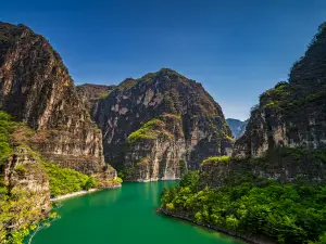 Longqing Gorge