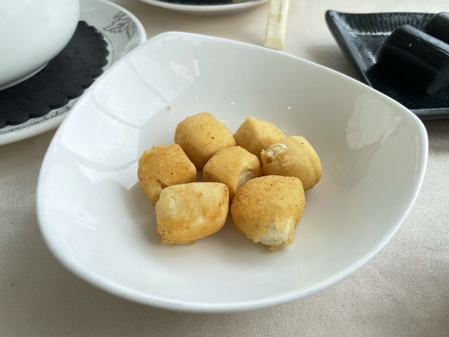 大海景酒店高質芫荽點心放題，小童半價