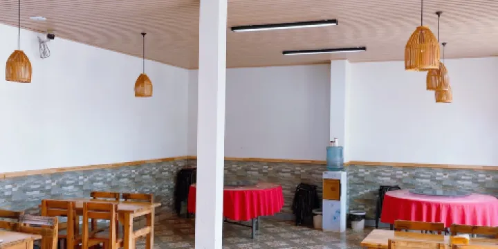 荷旺特色農家菜館