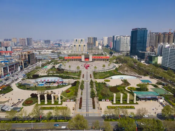 Hotels near Hualianxin Shiji Center Square