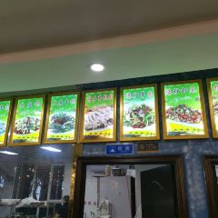 小白餐饮香来手抓羊肉美食烧烤城 User Photo