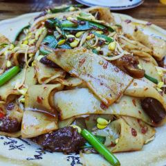 金洲美食(党校路店) User Photo