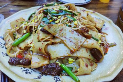 金洲美食(党校路店)