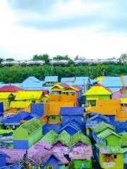 Kampung Warna Warni