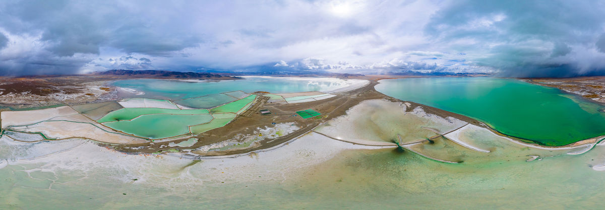 Zabuye Salt Lake
