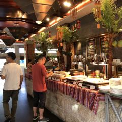 Shenzhoubandaofupengxilaidengjiudianyikele Western Restaurant User Photo