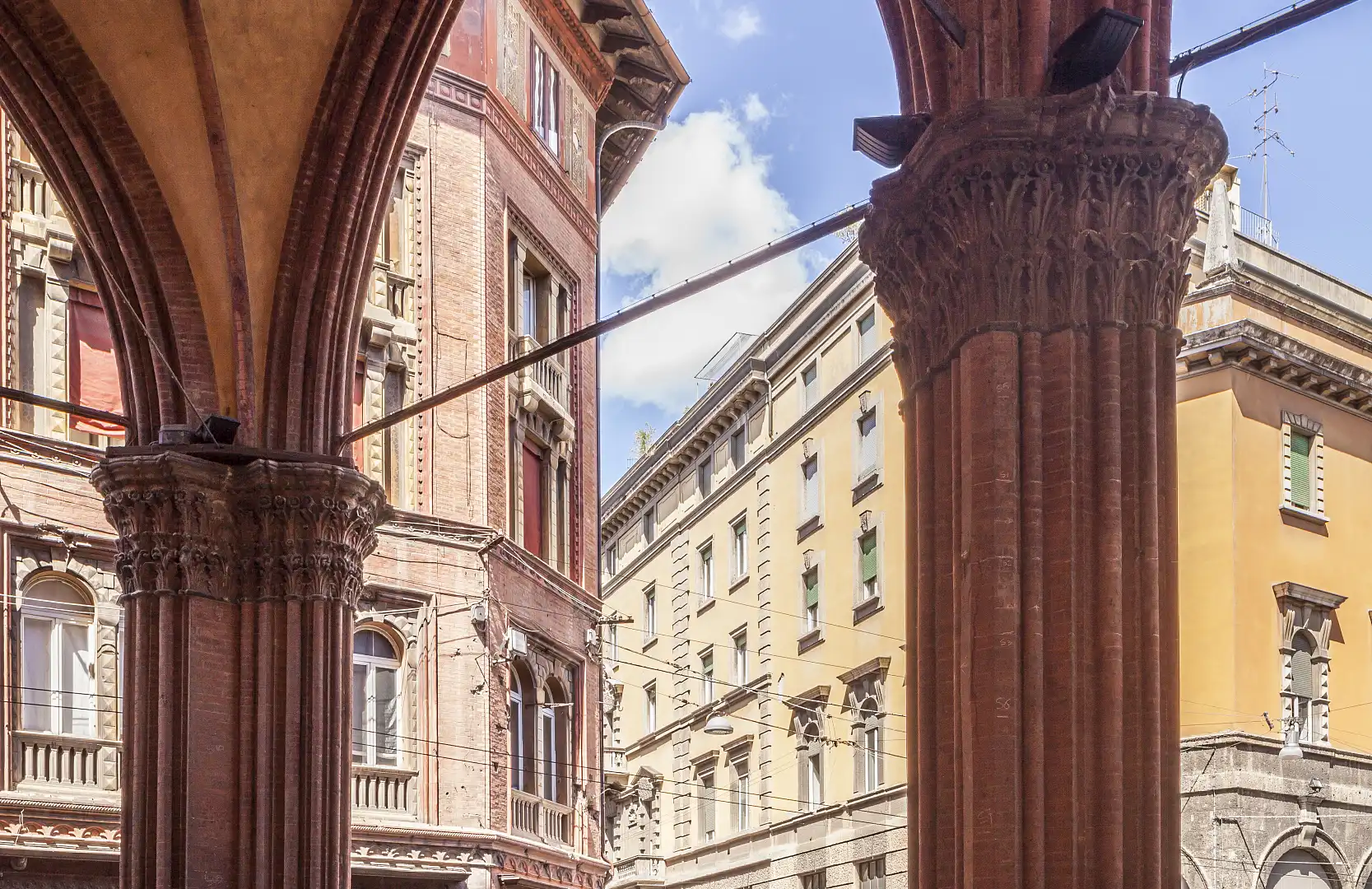 Hotels near Quadrilatero