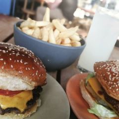 Ume Burger User Photo