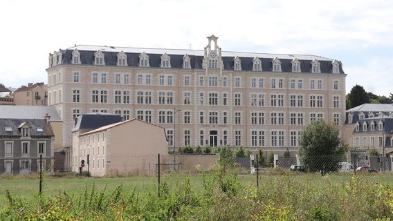 Courthouse