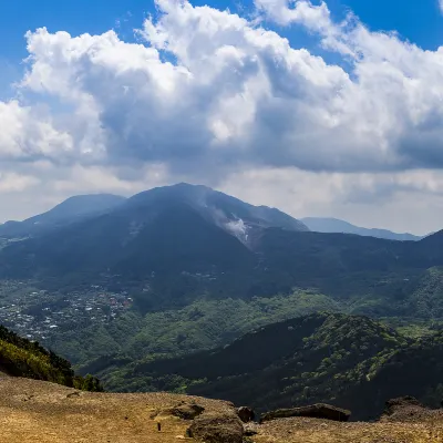Отели рядом со станцией JR Nebukawa Station