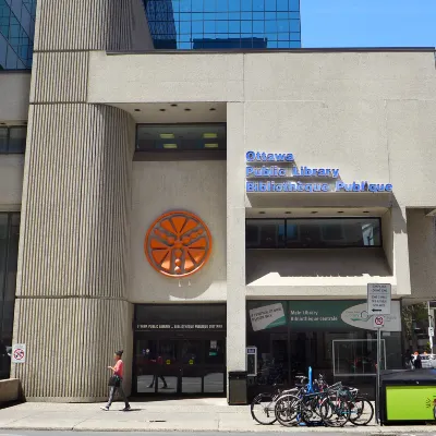 Hotels in Ottawa With Wi-Fi