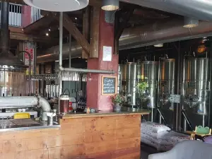 Flying Dodo Brewing Company