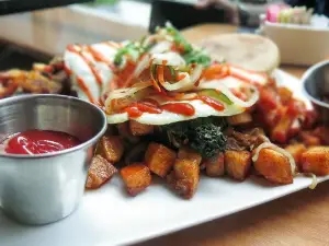 Top 15 Local Restaurants in Detroit