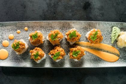 QOMO Restaurant & Bar