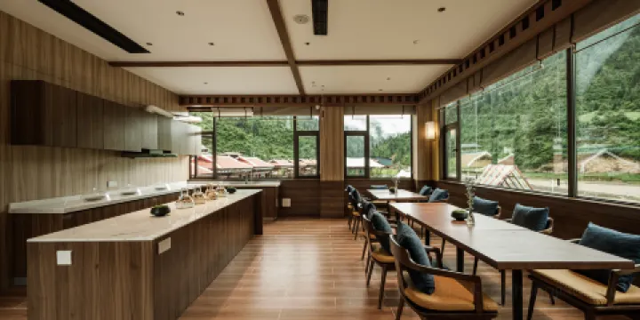 熱窩塘·高原民俗體驗村·山色餐廳