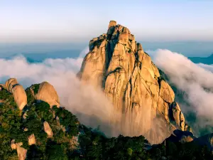 Tianzhu Peak