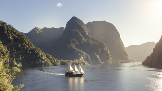Doubtful Sound / Patea