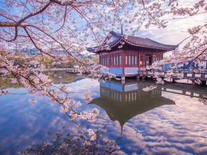 West Lake