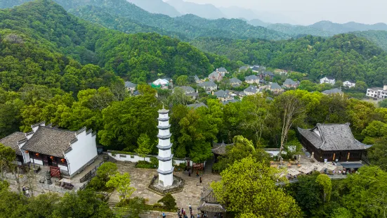 Tongjun Mountain