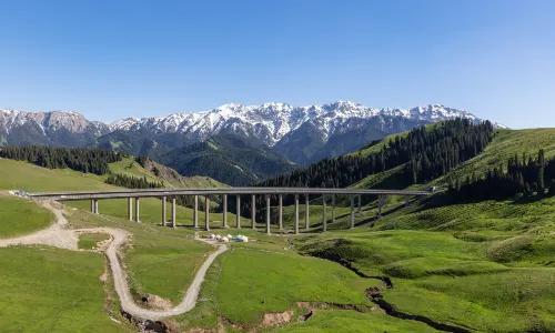 Yizhao Highway