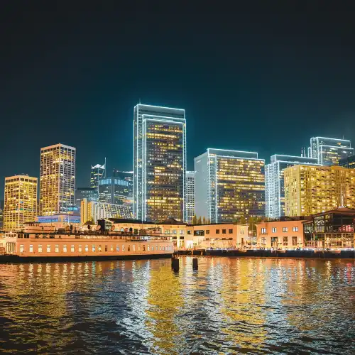 10 Tempat Tarikan Malam popular di San Francisco