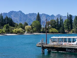 Lake Wakatipu