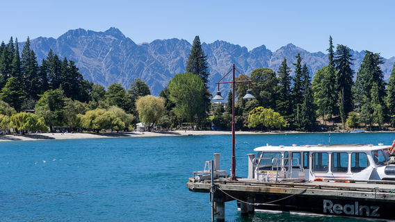 Lake Wakatipu