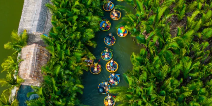 Hacoconut 會安水椰林船