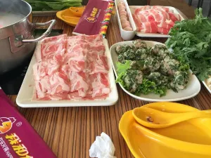 我和你欢乐火锅(抚顺店)
