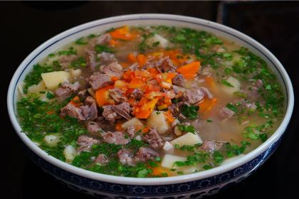 TANG SHAN YANG TE SE LAMB CHOP PULLING FILM