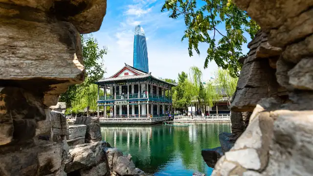 Hotels near Five Dragon Pool