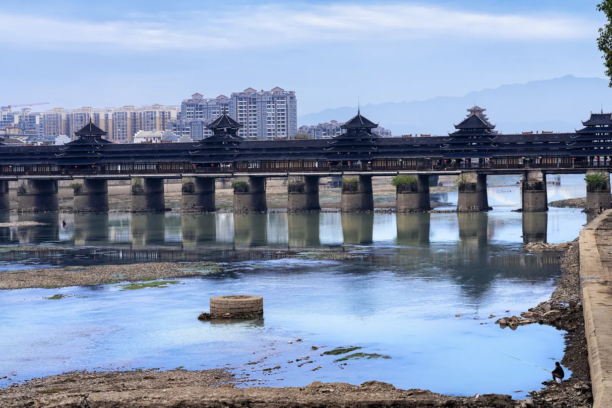 1_龍津風雨橋