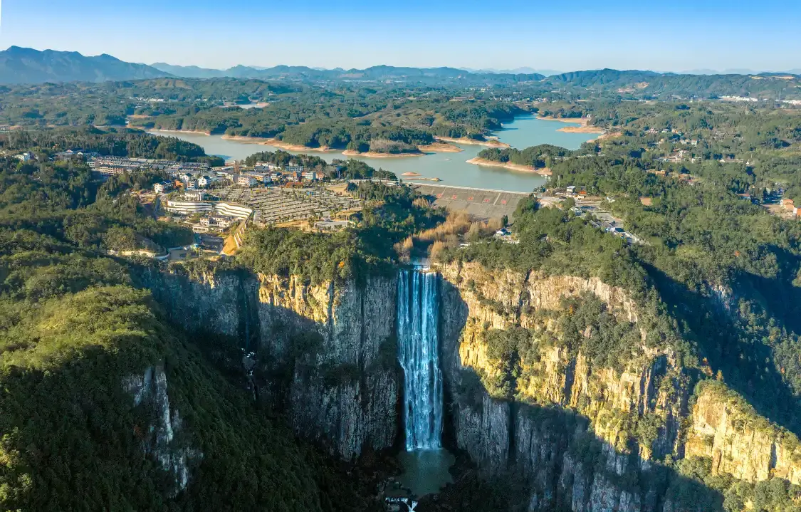 溫州百丈飛瀑附近的飯店