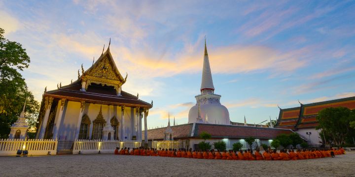 Wat Phra Mahathat Woramahawihan