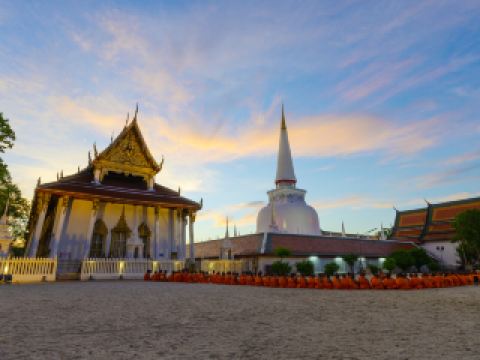 มหาวิทยาลัยราชภัฏนครศรีธรรมราช โรงแรมใกล้เคียง