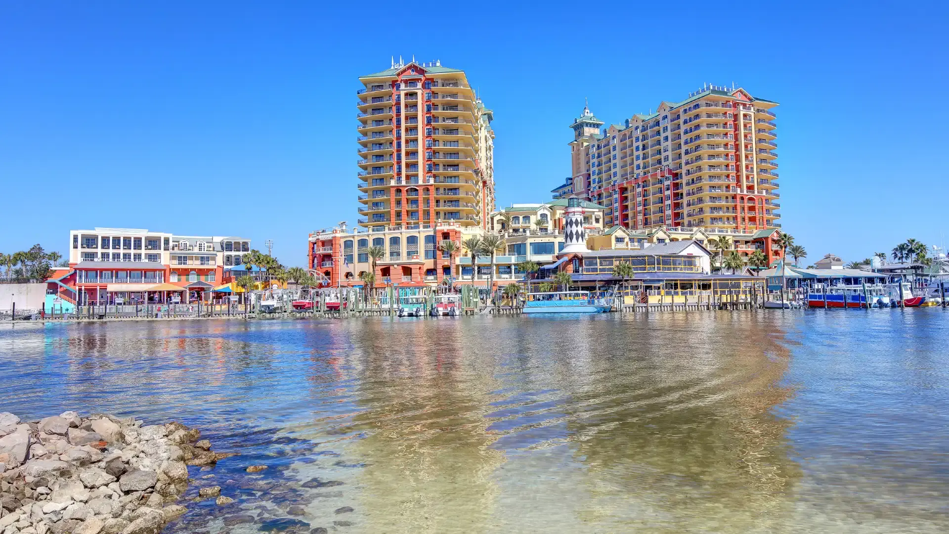 Hotels near Destin Harbor Boardwalk