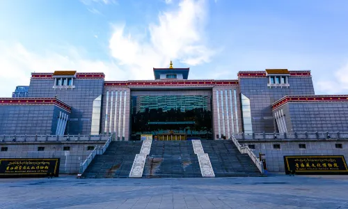 Qinghai Tibetan Medicine Culture Museum - North Hall
