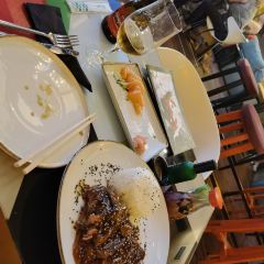 MOON Sushi & Fusion Food User Photo
