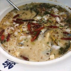 膜拜鲈渔酸菜鱼(廉江店) ảnh của người dùng