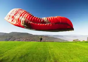 樂飛行滑翔傘飛行基地
