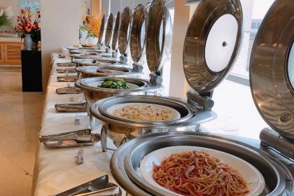 郑州港区智选假日酒店西餐厅