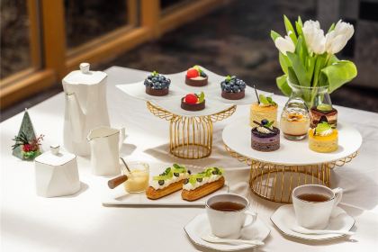 原舍祝甸轻奢湖景度假民宿(昆山周庄店)·L＇abandon甜品屋