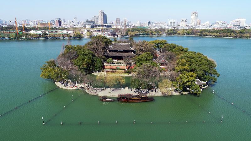 湖心島