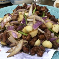 抹直口特色菜馆(一店) User Photo